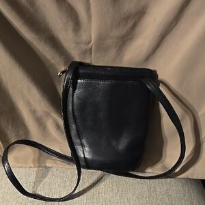 Wilson Black Leather Crossbody Bag